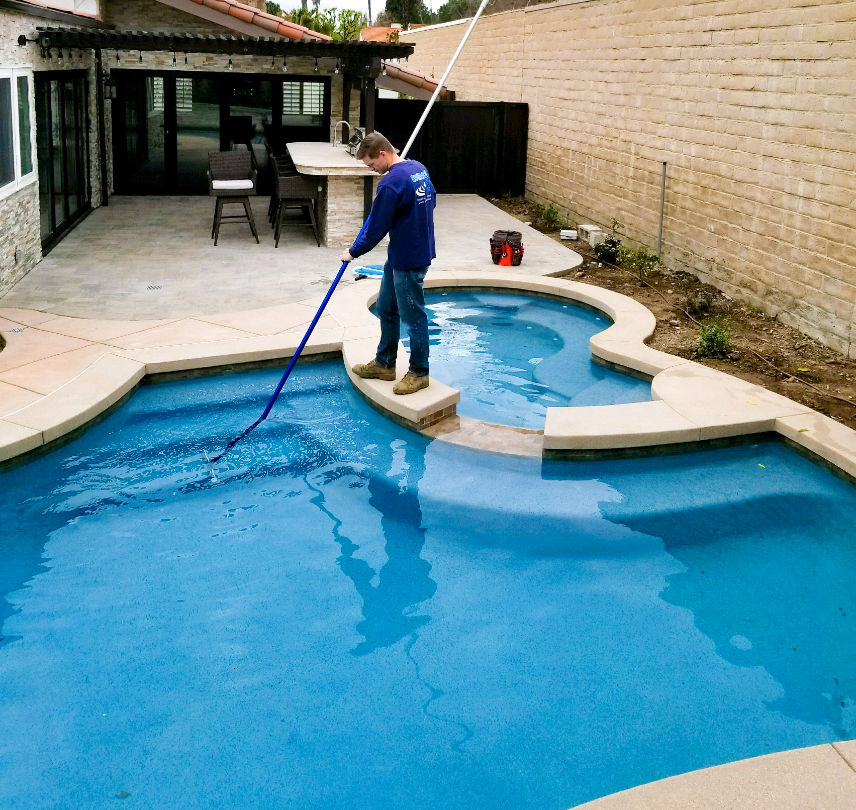 Weekly Service and Maintenance